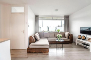 Papillon flat